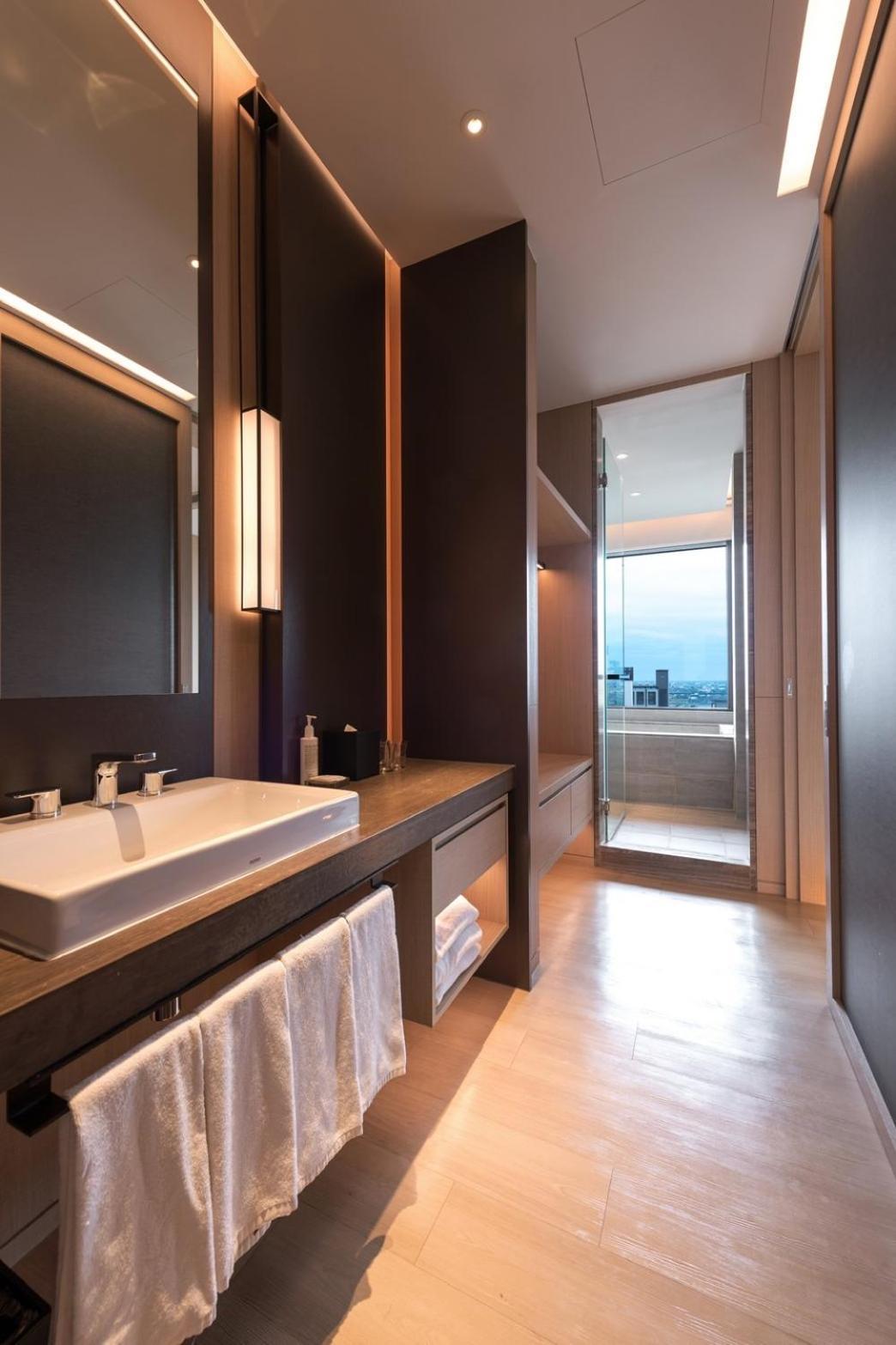 Mu Jiaoxi Hotel Экстерьер фото Bathroom