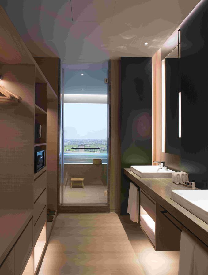 Mu Jiaoxi Hotel Экстерьер фото Bathroom
